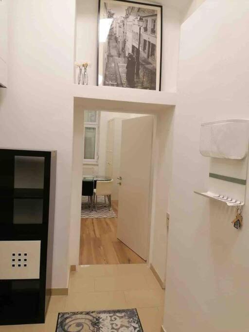 Feine Wohnung Direkt Am Yppen- Und Brunnenmarkt Vienna Esterno foto